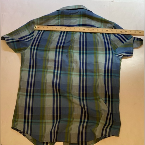 Penguin original munsingwear blue plaid shirt. Medium - Picture 4 of 9